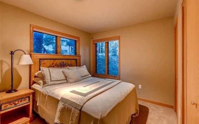 10 Mile Range Retreat - Peace, Seclusion & Access