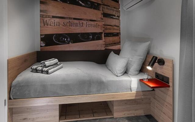 WeinMotel Simon 1 a