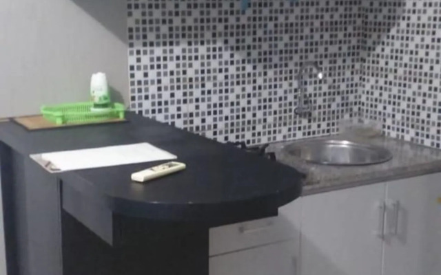 Onted's Room Apartemen Kalibata City by ZUZU