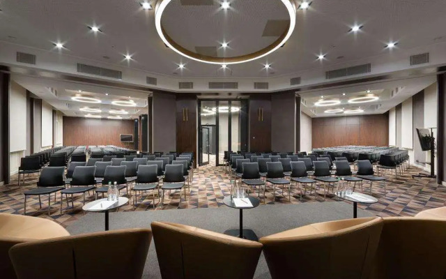 Bank Hotel