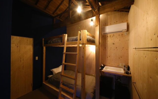 Tomarigi Hostel Shu