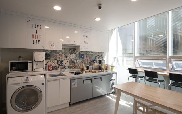 OYO Hostel Myeongdong 1