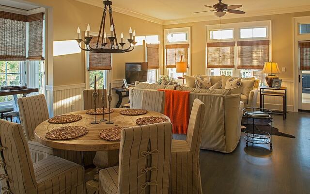 Cosmopolitan Beach Loft by Exclusive 30A
