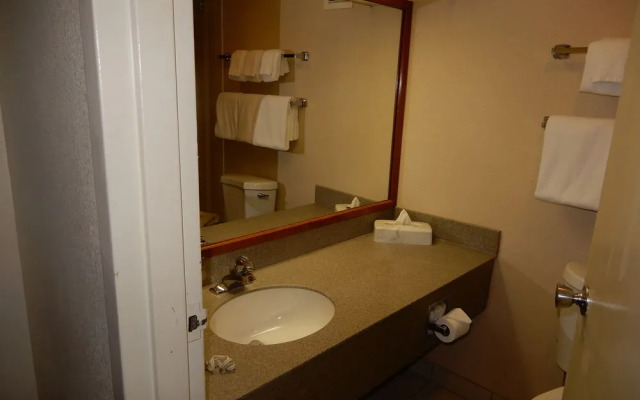 Radisson Hotel Milwaukee Airport