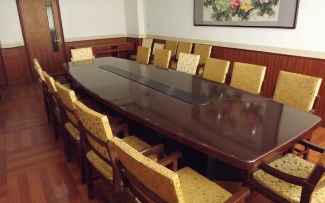 Guo Tie Hotel - Qufu