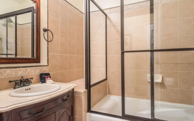 Ironclad Inn & Bourbon Room