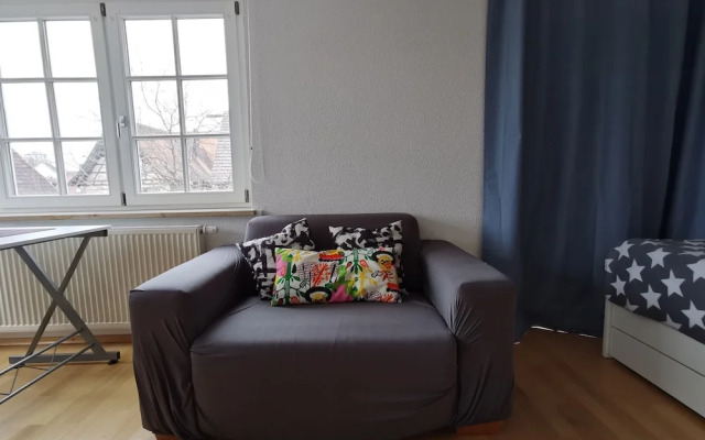 Apartment Close to Lake Ferienwohnung Seenah
