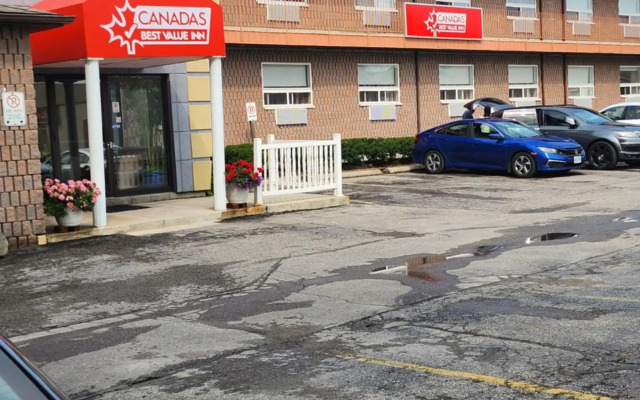Canadas Best Value Inn Richmond Hill Toronto N