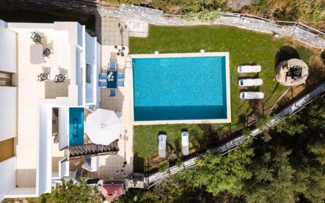 Eleutheria Villa - Beach, Pool & Jacuzzi, By ThinkVilla