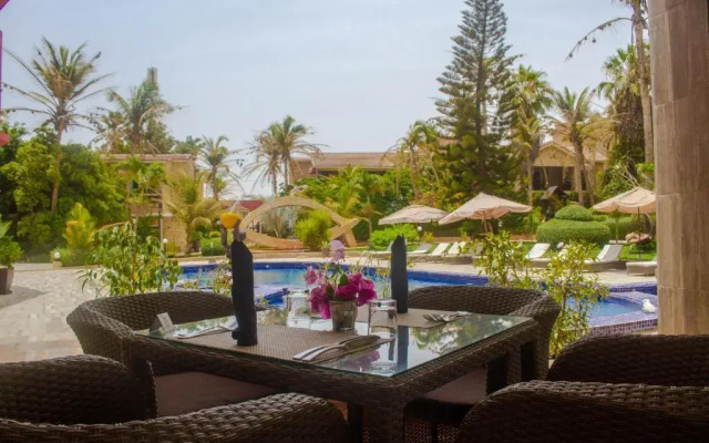 Iris Toubab Hotel