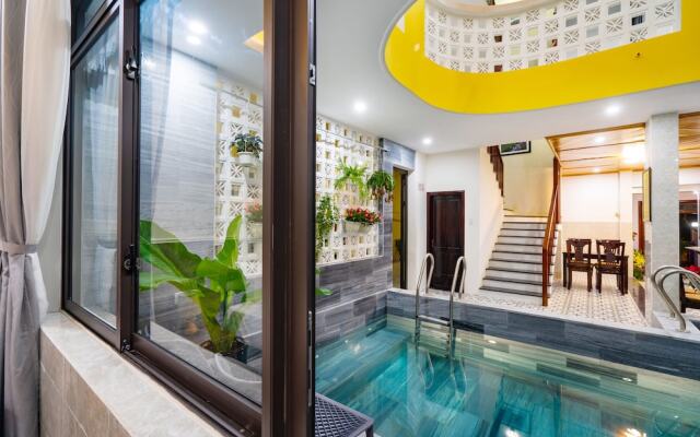 The Lit Villa