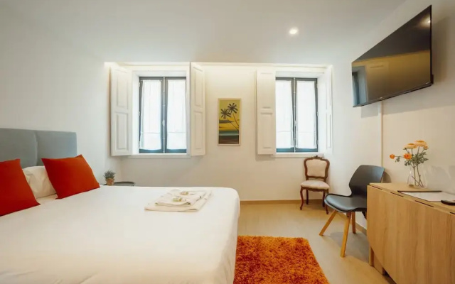 Carmo Residence Porto - SRA DO Carmo by Vacationy