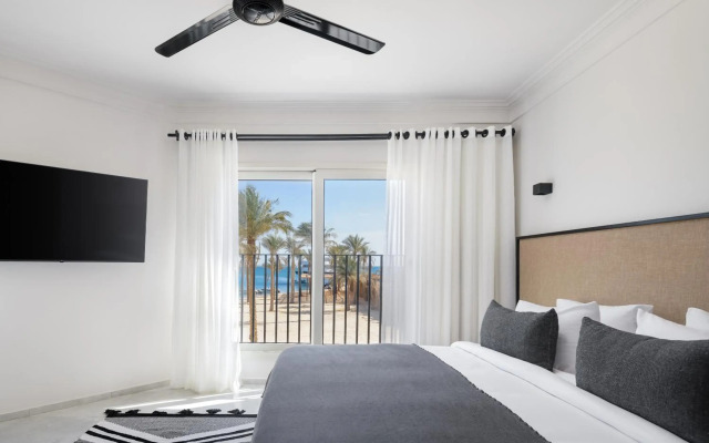 Serry Beach Resort