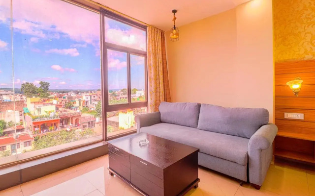 The Glory Hotel