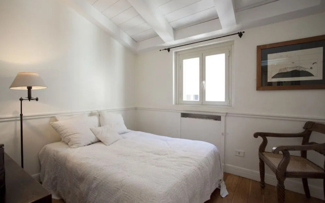 Princely Penthouse on the Pilgrims' Way