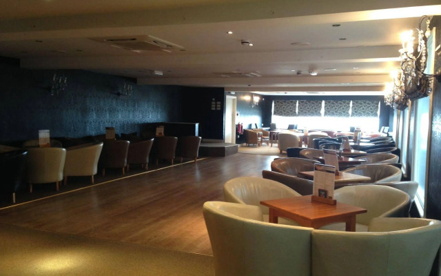 Cliffdene Hotel