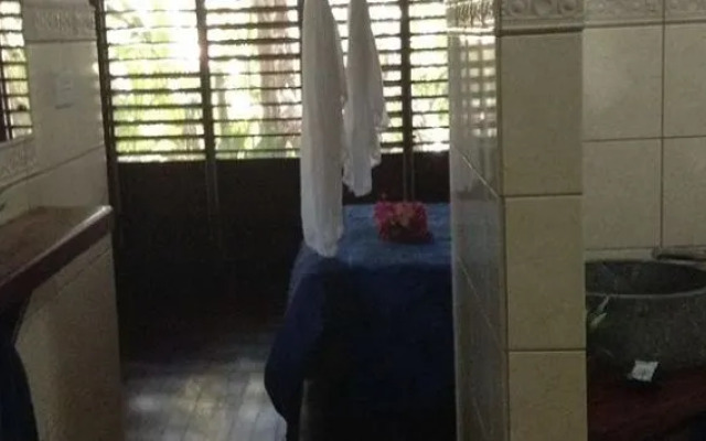 Devos - The Private Residence