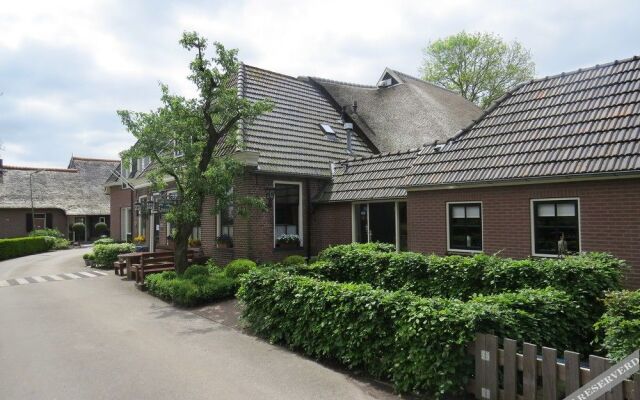 Hotel - Restaurant - Cafe- Geertien
