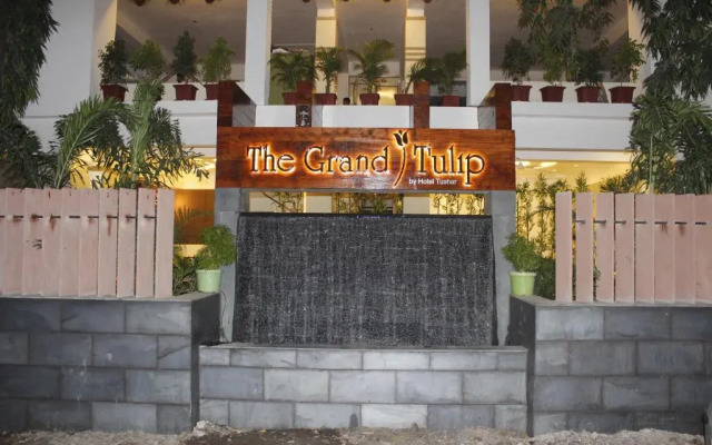 OYO 659 Hotel Grand Tulip