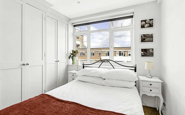 1-bed London Bliss: Putney Gem