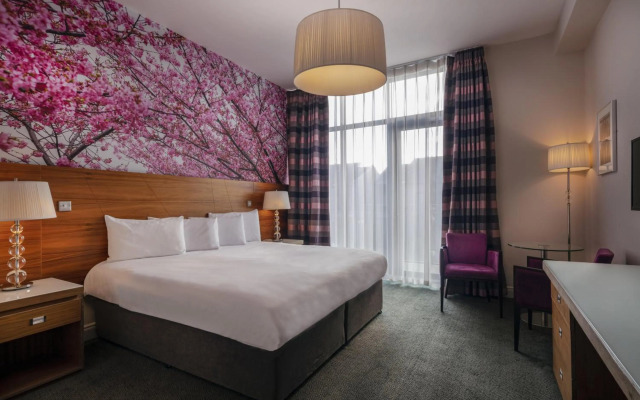 Moyvalley Hotel & Golf Resort