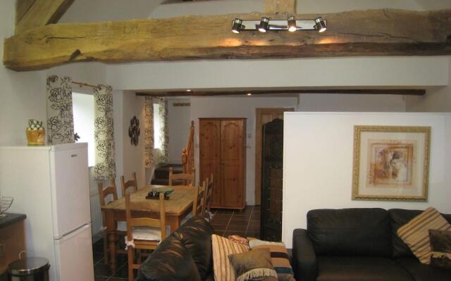 Romeo Cottage