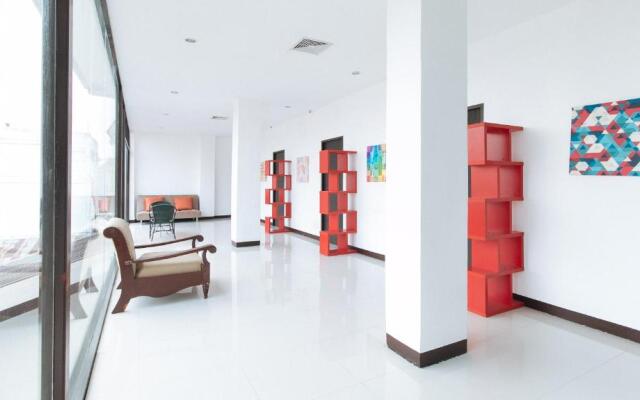 RedDoorz @ San Antonio Makati