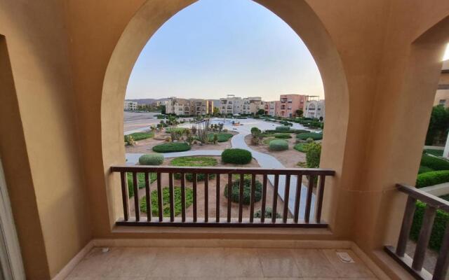 Waterside Apartments, El Gouna 1Bd plus Private Roof Terrace