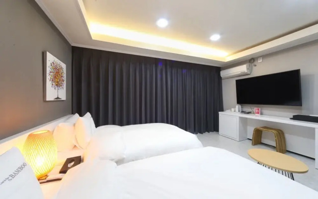 Ulsan Yeongnam Alps The Bamboo Hotel