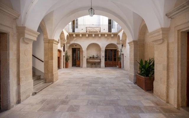 PALAZZO GARZIA - Dimora Storica