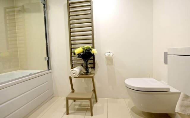 New Luxury 3bed/2bath Apartment - Covent Garden!!