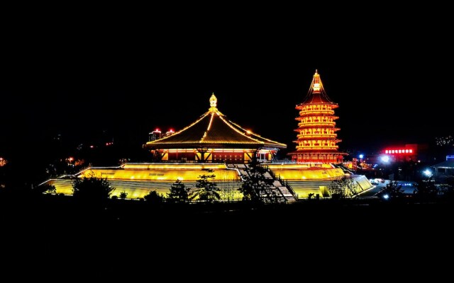 Luoyang Yijia International Youth Hostel
