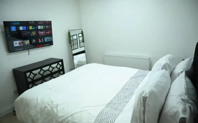 Watermead Retreat Bungalow