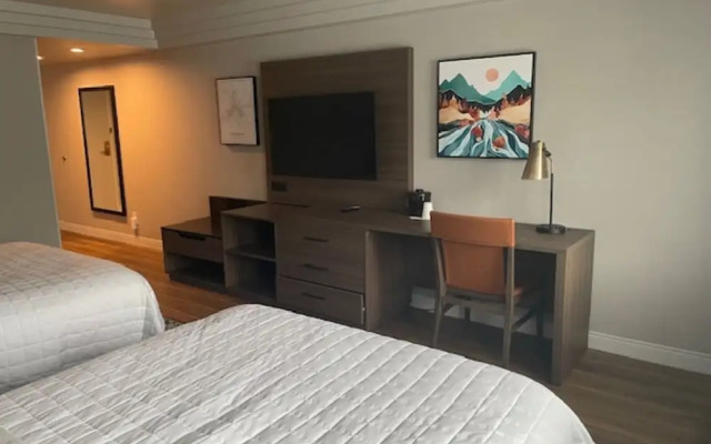Best Western Potsdam University Park Inn