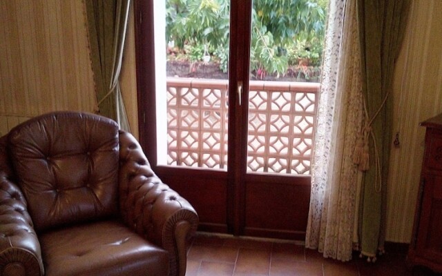 Maison En Pierre de Taille