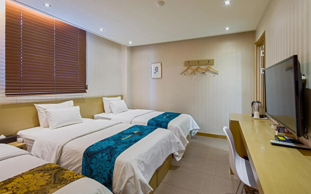 Namsan Hill Hotel