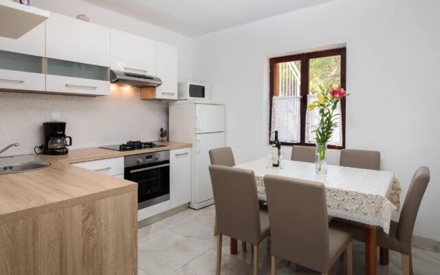Pavao Apartments