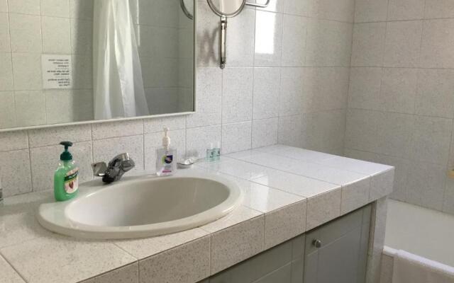 AGIA PARASKEVI appartement près du métro