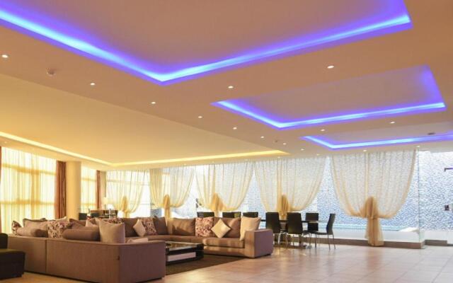 Golden Marina Resort