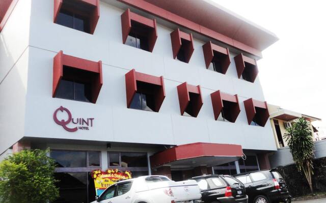 Quint Hotel