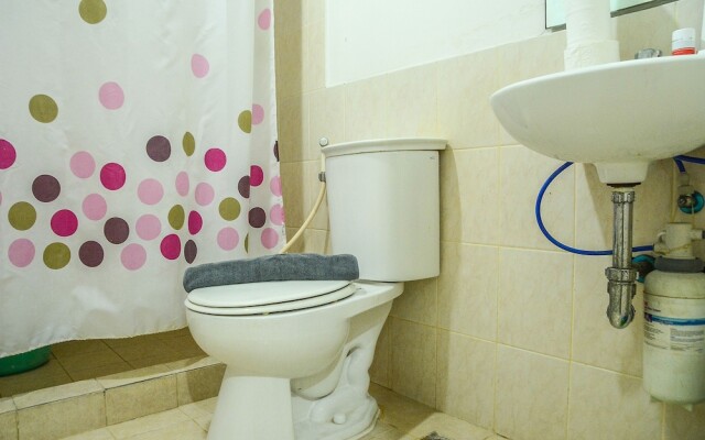 Green Central City Apartment near Shopping Centre