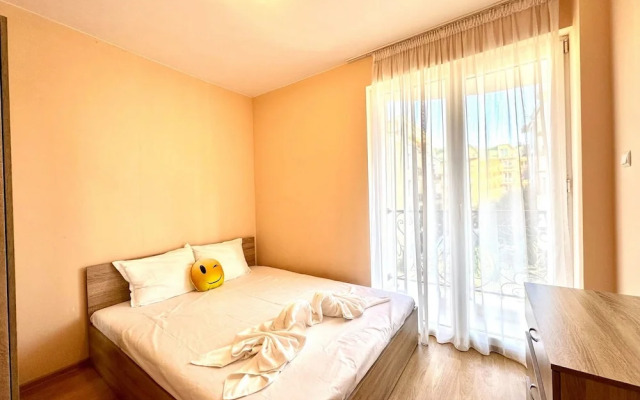 Menada Apartments in Messembria Resort