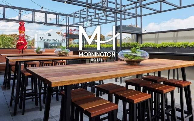 Mornington Hotel