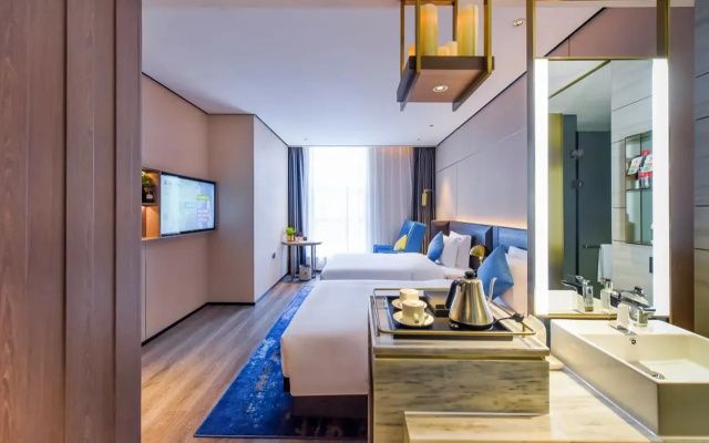 Echarm Plus Hotel Chongqing Technology And Business University Metro Station