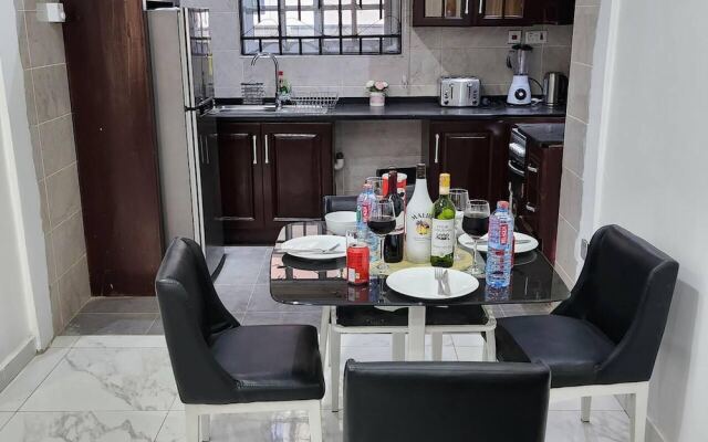 Cozy,quiet & Fantastic- Close to Highway - Parking