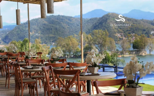 El Santuario Resort & Spa