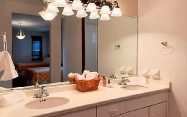 3 BR Villa Coco at Lakeside Villas