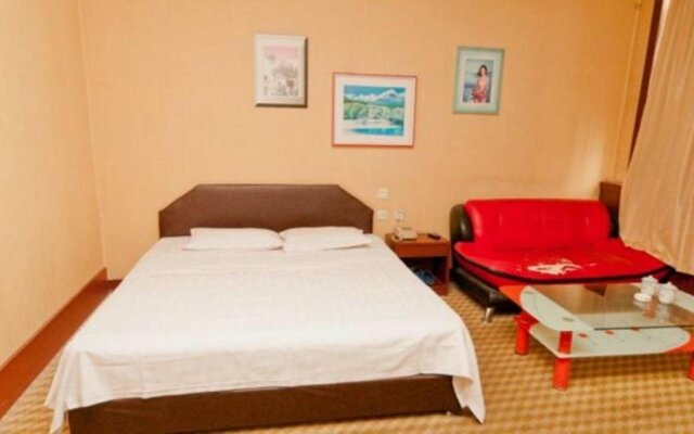 Zouping Mingzhu Business Hotel