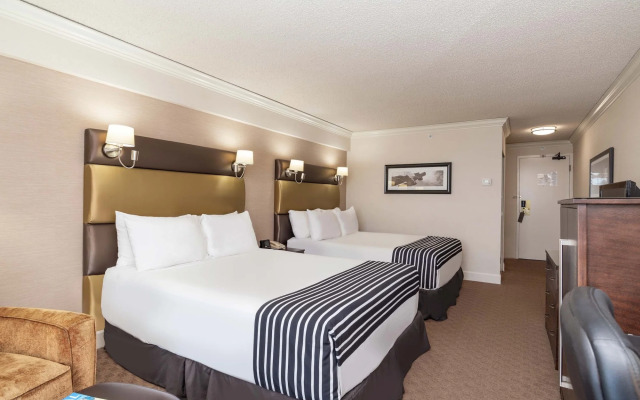 Sandman Signature Vancouver Airport Hotel & Resort