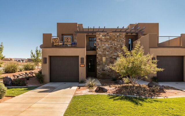 Escape to St. George by RedAwning